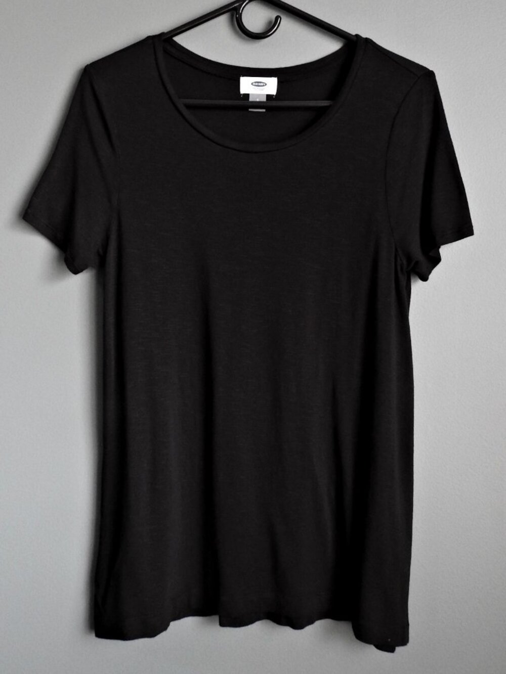 Old Navy Black Scoop Neck Tunic - Size Small